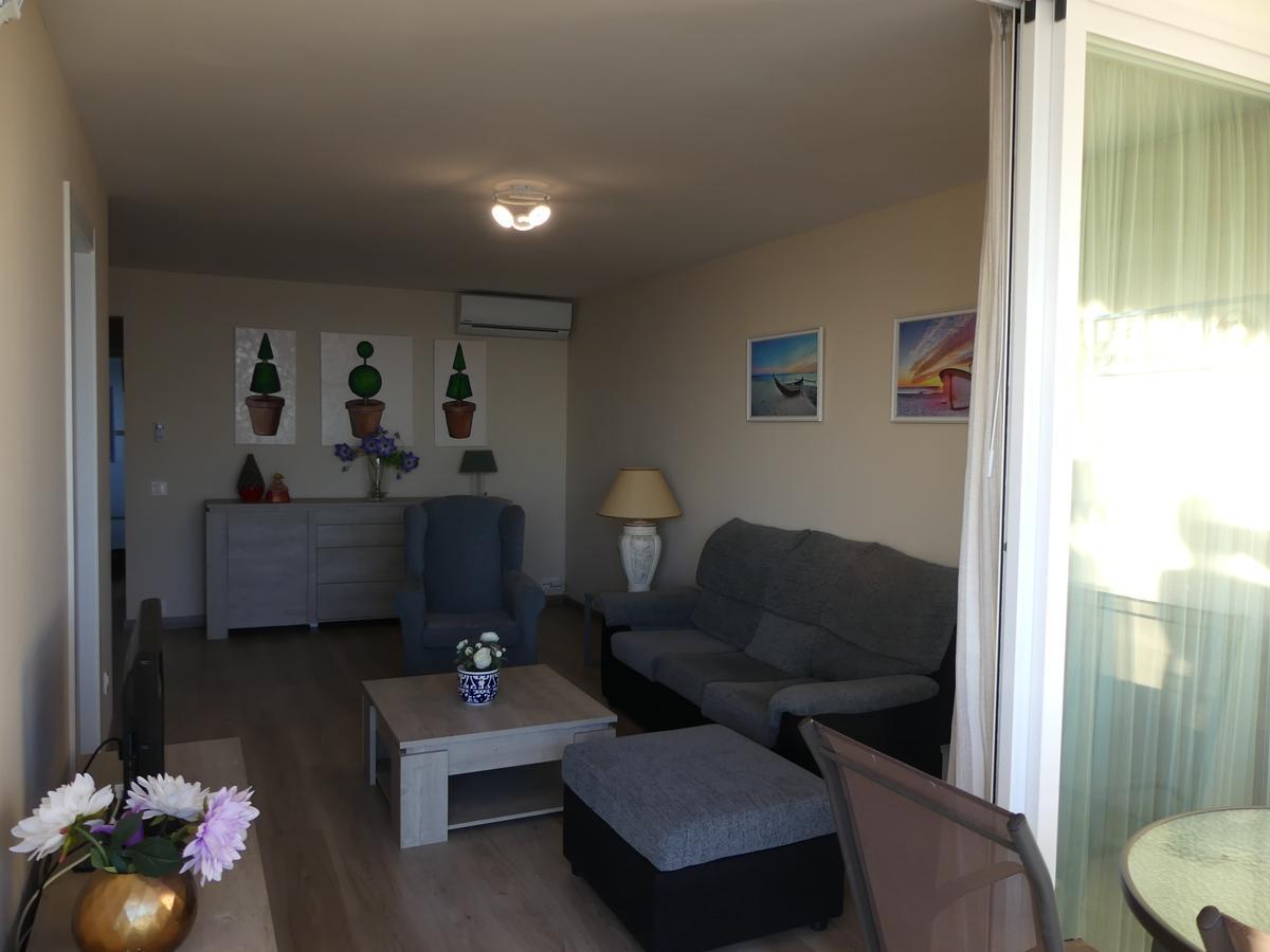 Apartamento 1º Linea Playa Apartment